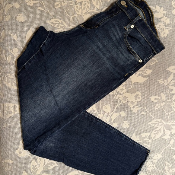Banana Republic Denim - Banana Republic Dark Blue Skinny Jeans